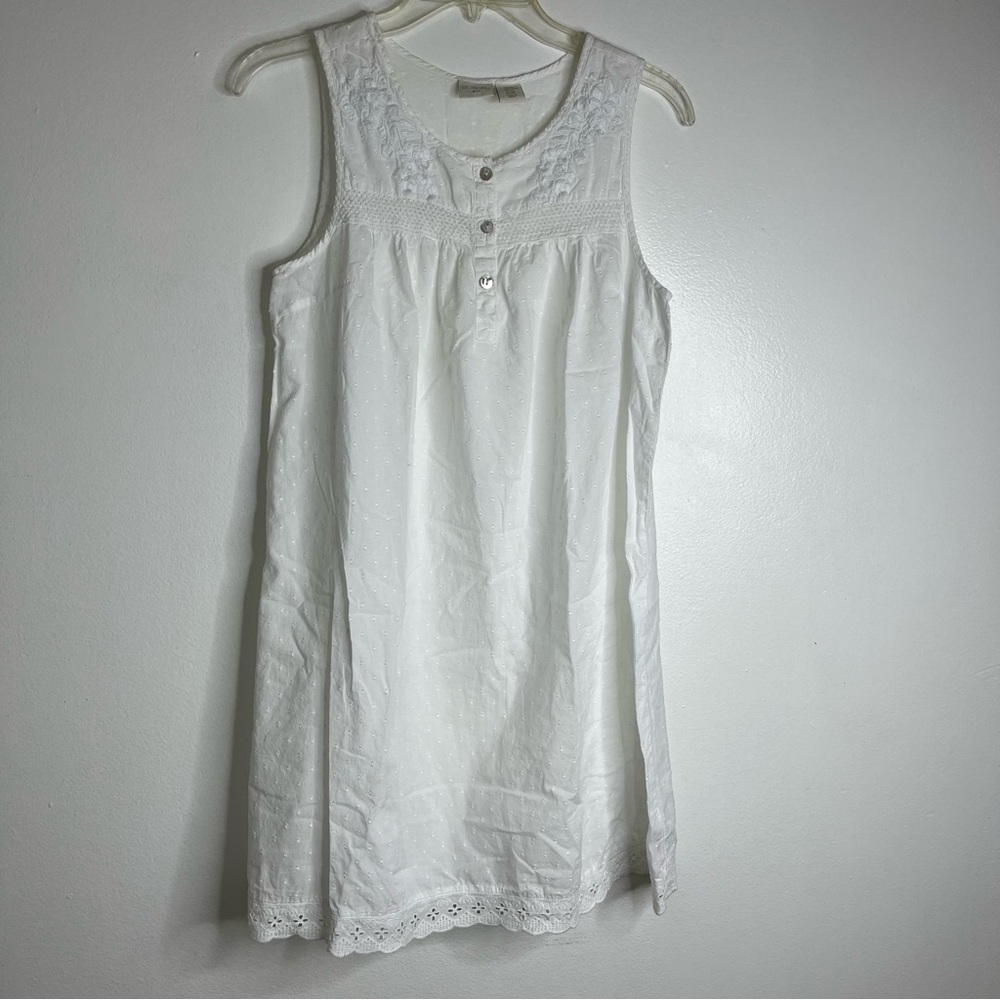 St Tropez West Cotton Embroidery Swiss Dot White Sleeveless Nightgown Sz XS